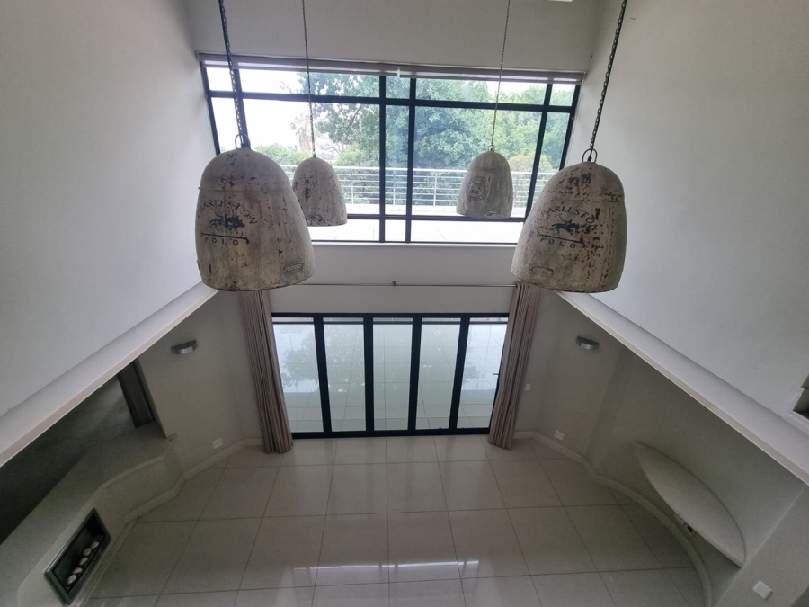 5 Bedroom Property for Sale in Hurlingham Gauteng