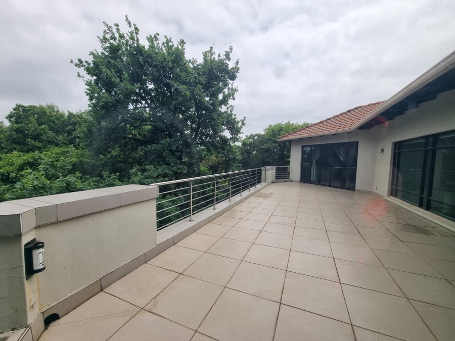 5 Bedroom Property for Sale in Hurlingham Gauteng