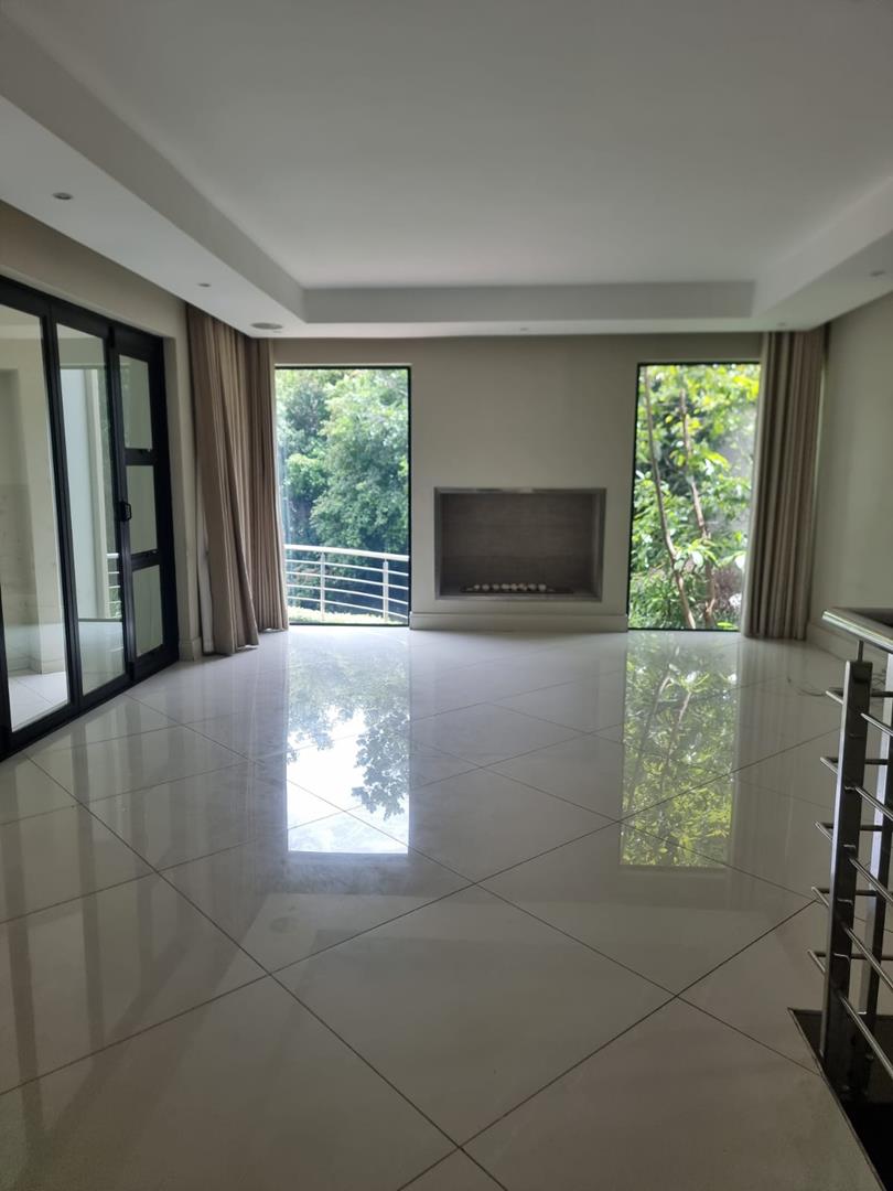 5 Bedroom Property for Sale in Hurlingham Gauteng