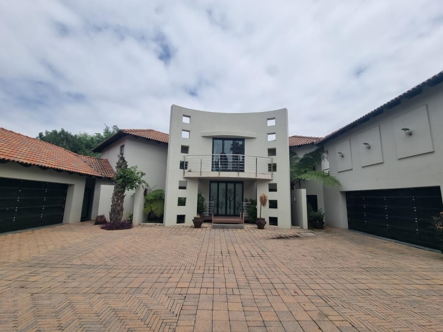 5 Bedroom Property for Sale in Hurlingham Gauteng