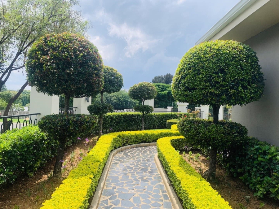 1 Bedroom Property for Sale in Fourways Gauteng