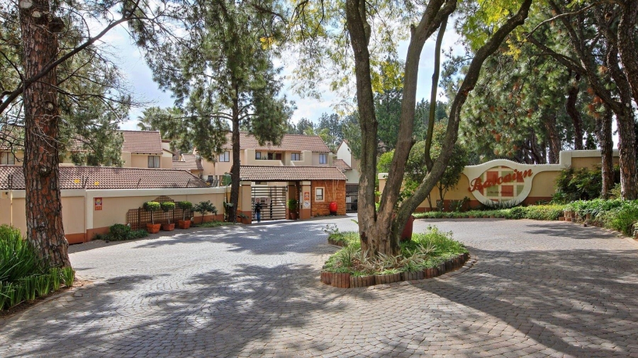 3 Bedroom Property for Sale in Bryanston Gauteng