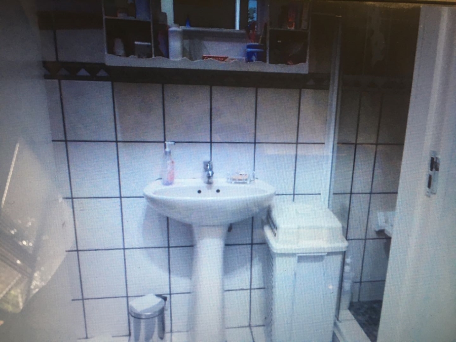 6 Bedroom Property for Sale in Valhalla Gauteng