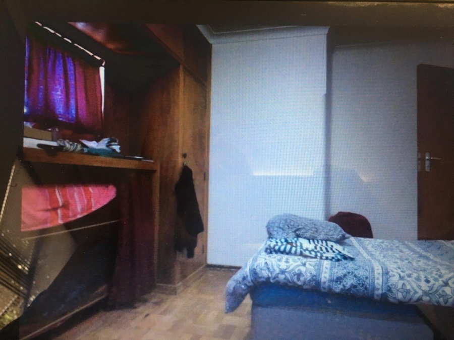 6 Bedroom Property for Sale in Valhalla Gauteng