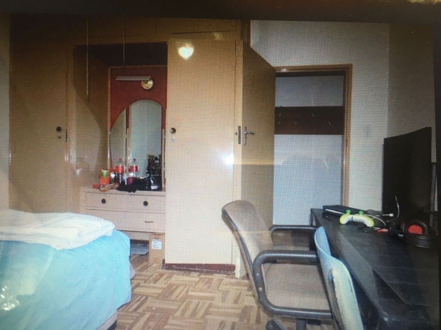 6 Bedroom Property for Sale in Valhalla Gauteng