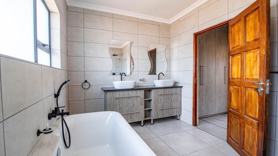 3 Bedroom Property for Sale in Henley on Klip Gauteng