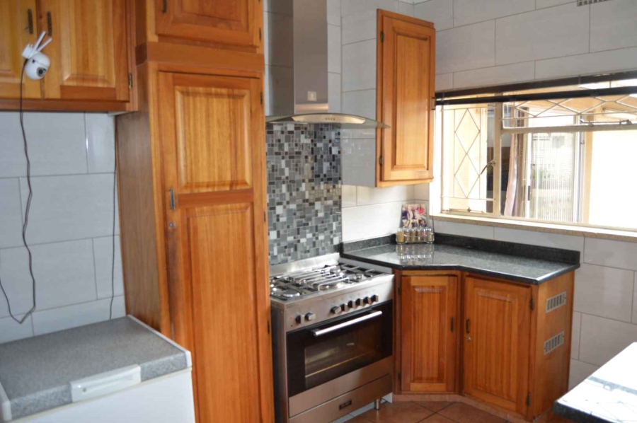 4 Bedroom Property for Sale in New Redruth Gauteng