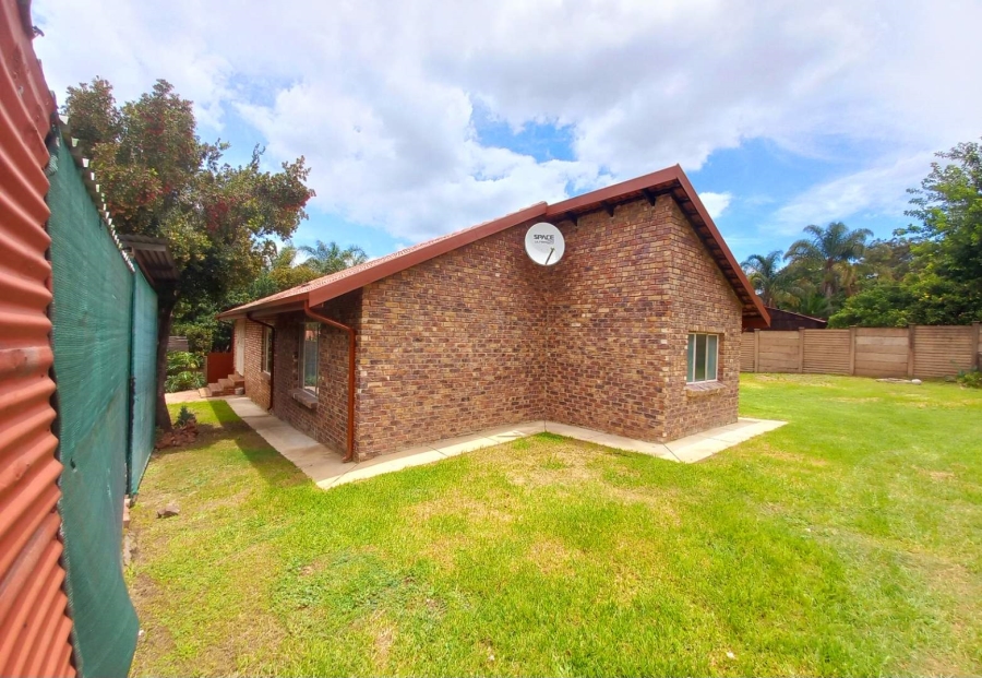 4 Bedroom Property for Sale in Suiderberg Gauteng