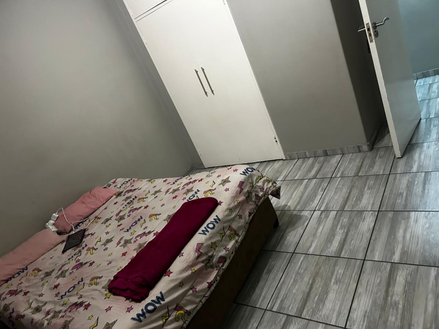 2 Bedroom Property for Sale in Denlee Gauteng