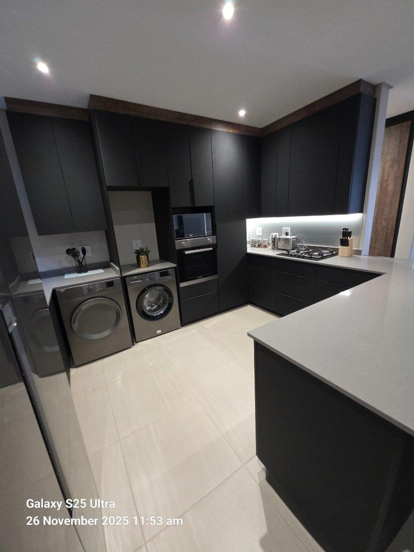 To Let 3 Bedroom Property for Rent in Sandton Central Gauteng