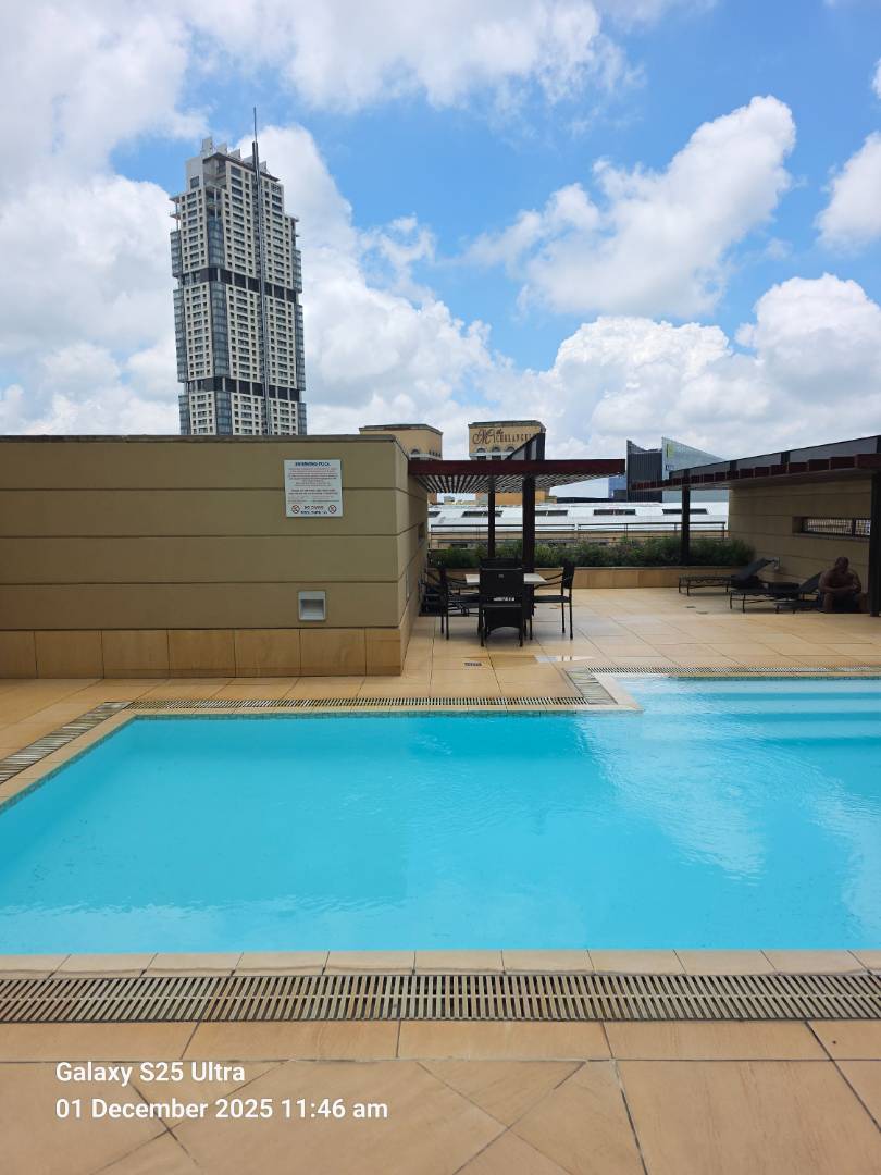 1 Bedroom Property for Sale in Sandton Central Gauteng