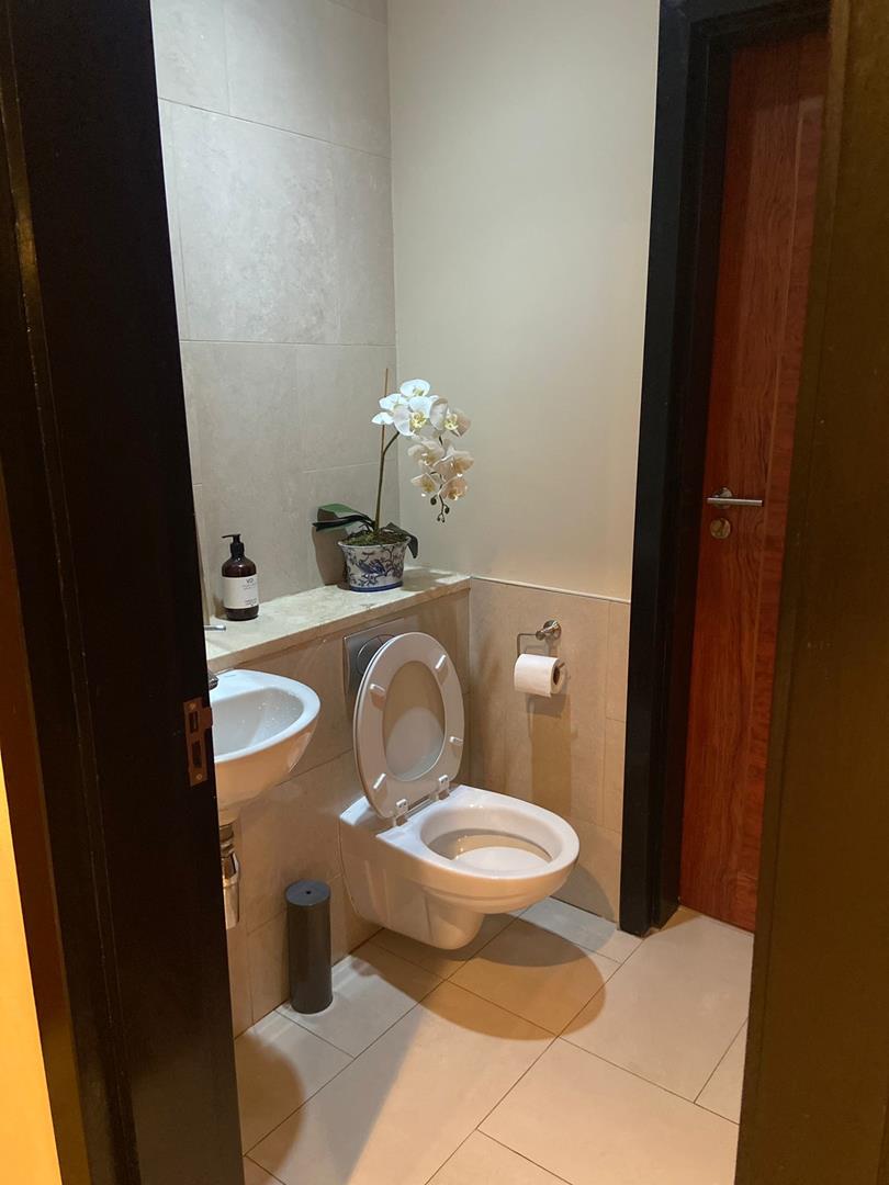 1 Bedroom Property for Sale in Sandton Central Gauteng