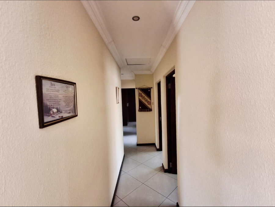 3 Bedroom Property for Sale in New Redruth Gauteng