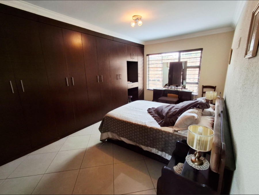 3 Bedroom Property for Sale in New Redruth Gauteng