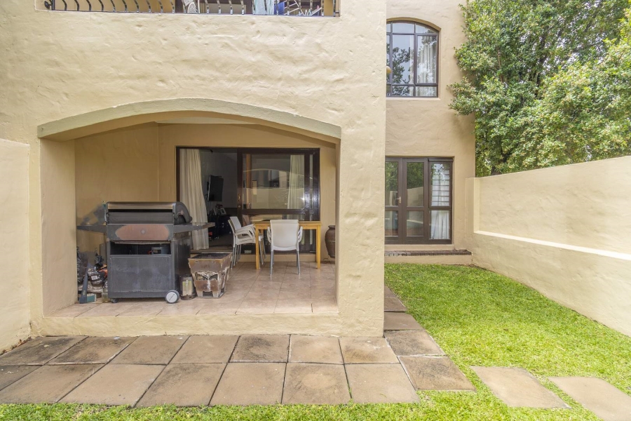 1 Bedroom Property for Sale in Lonehill Gauteng