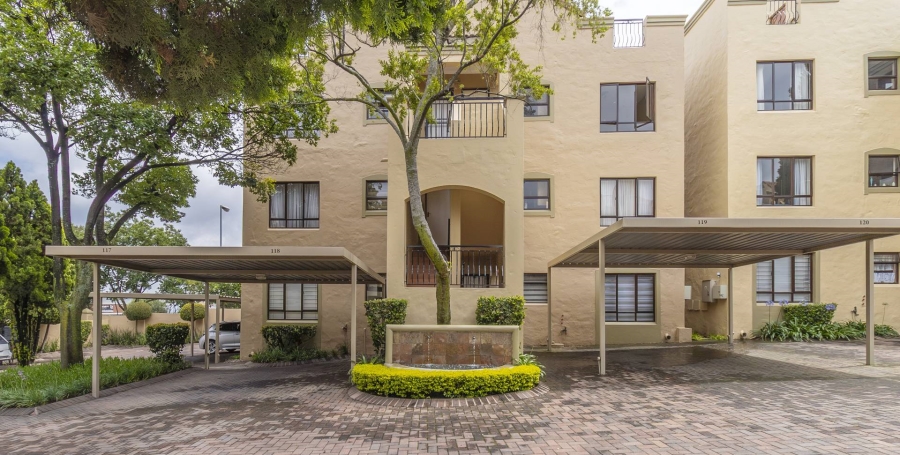 1 Bedroom Property for Sale in Lonehill Gauteng