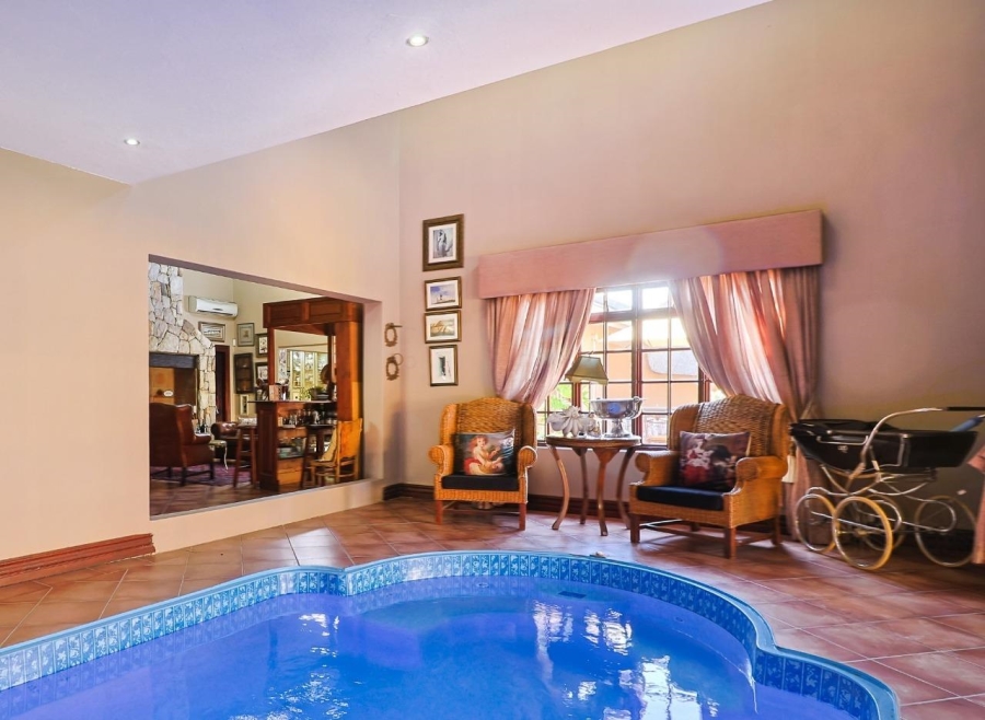 7 Bedroom Property for Sale in Alberante Gauteng