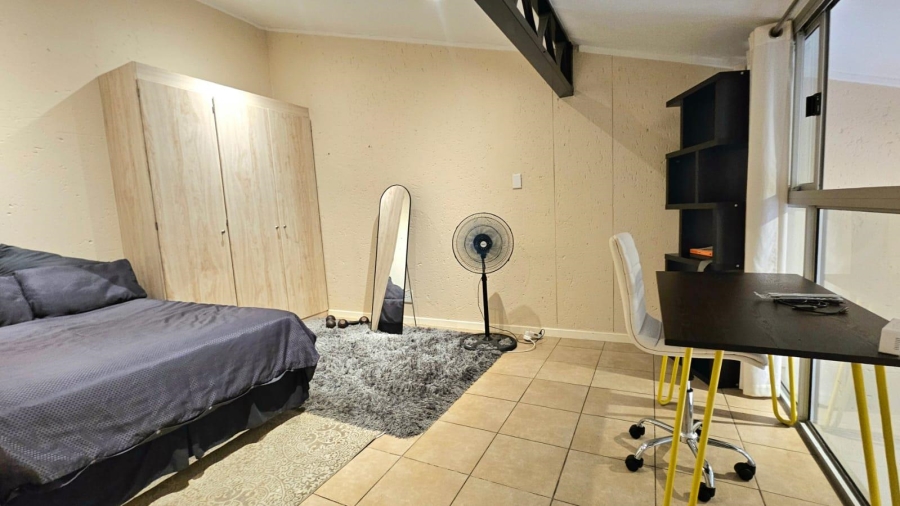 2 Bedroom Property for Sale in Hillcrest Gauteng