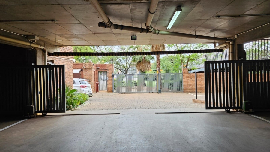 2 Bedroom Property for Sale in Hillcrest Gauteng