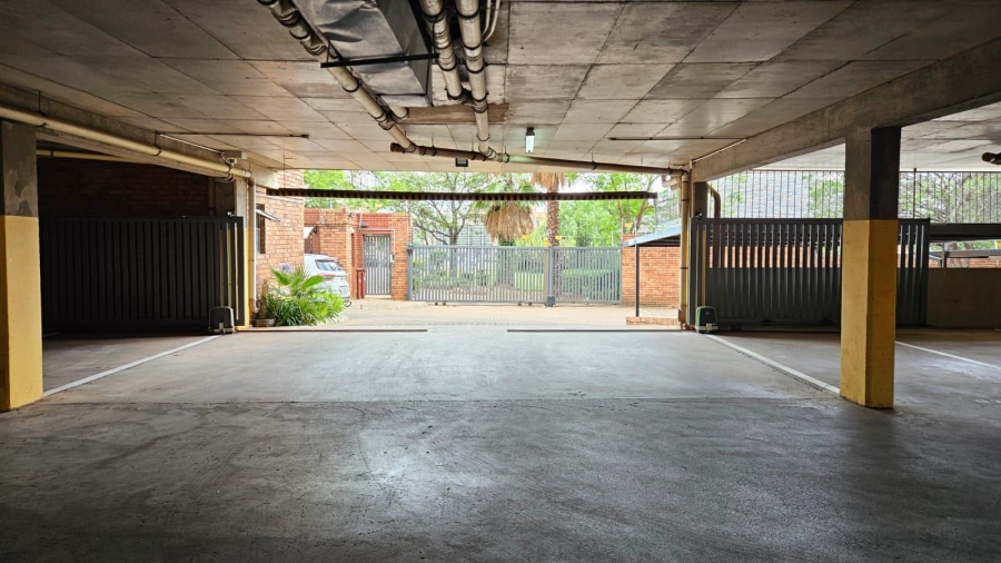 2 Bedroom Property for Sale in Hillcrest Gauteng