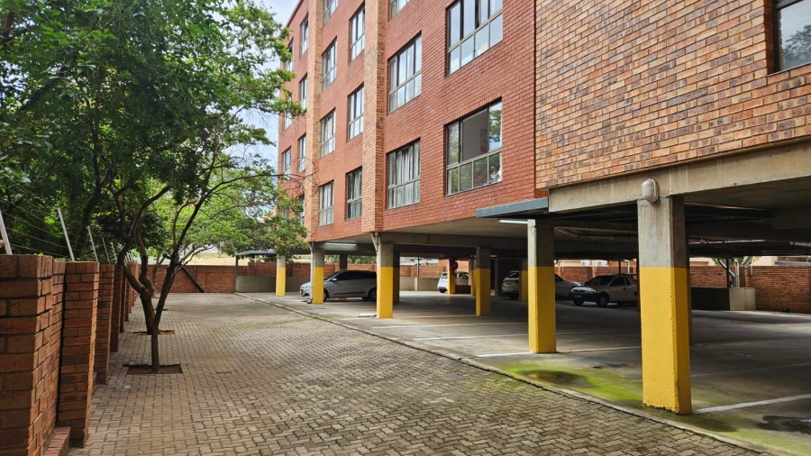 2 Bedroom Property for Sale in Hillcrest Gauteng