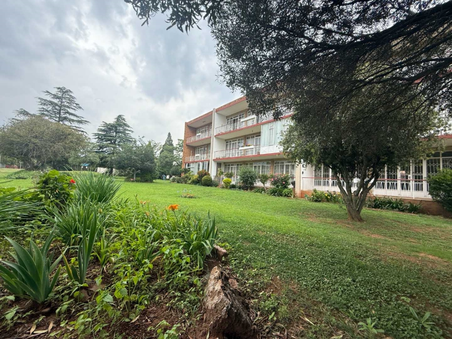 2 Bedroom Property for Sale in Florida Park Gauteng