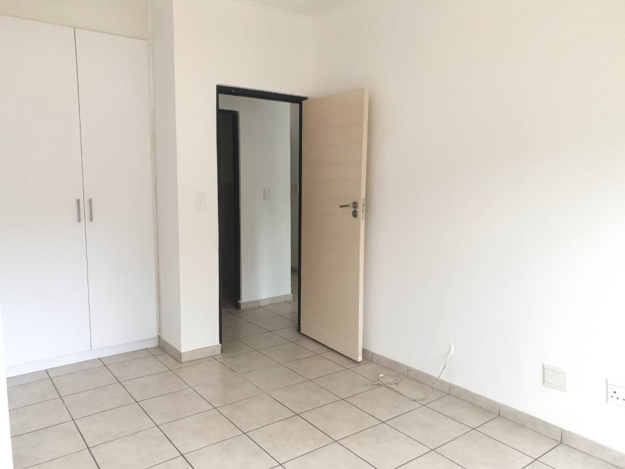 To Let 1 Bedroom Property for Rent in Jackal Creek Golf Estate Gauteng