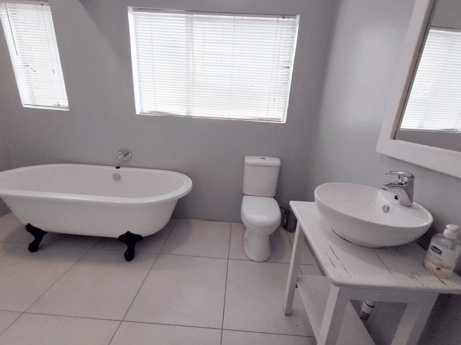 4 Bedroom Property for Sale in Edleen Gauteng