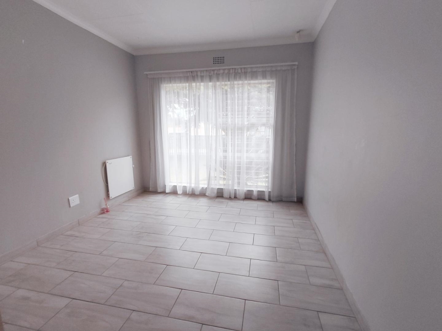 4 Bedroom Property for Sale in Edleen Gauteng