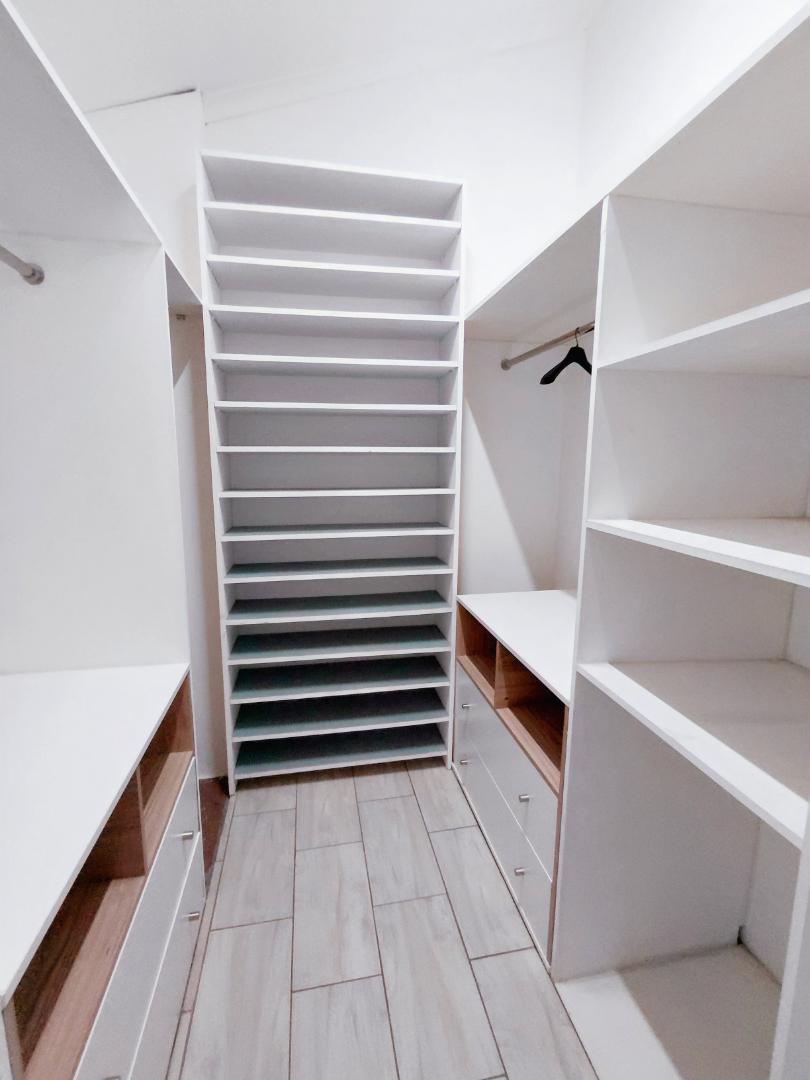 4 Bedroom Property for Sale in Edleen Gauteng