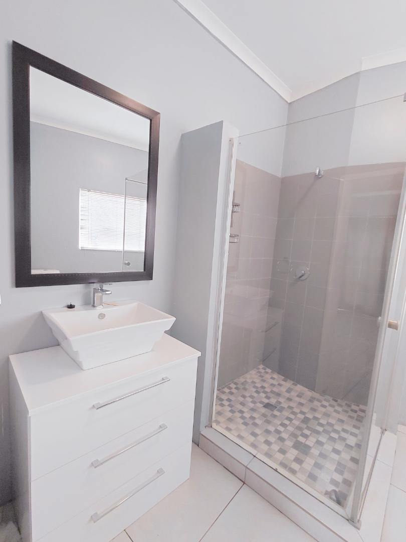 4 Bedroom Property for Sale in Edleen Gauteng