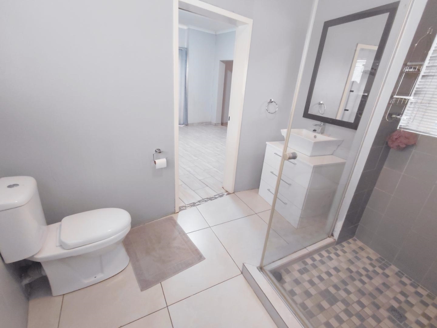 4 Bedroom Property for Sale in Edleen Gauteng