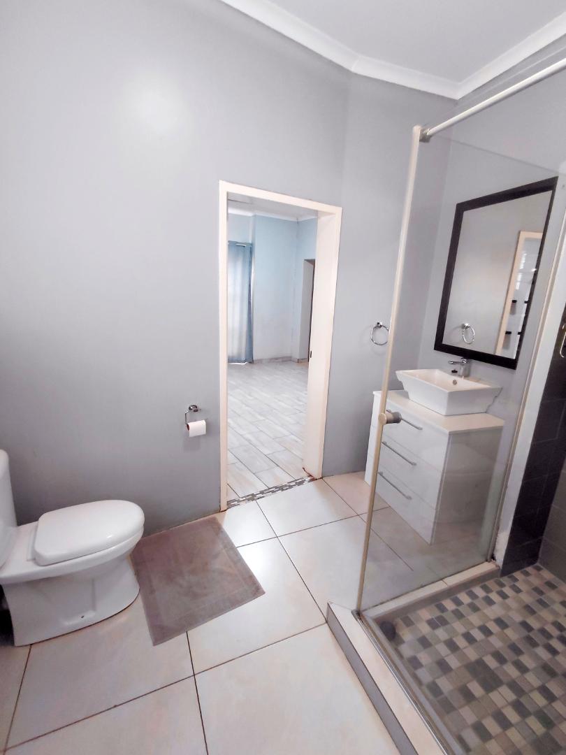 4 Bedroom Property for Sale in Edleen Gauteng