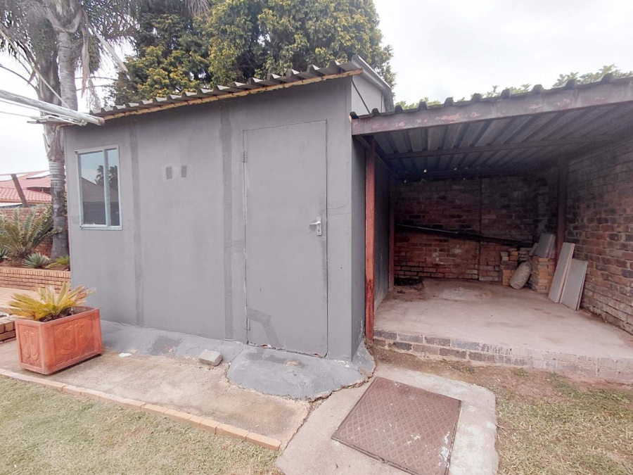 4 Bedroom Property for Sale in Edleen Gauteng