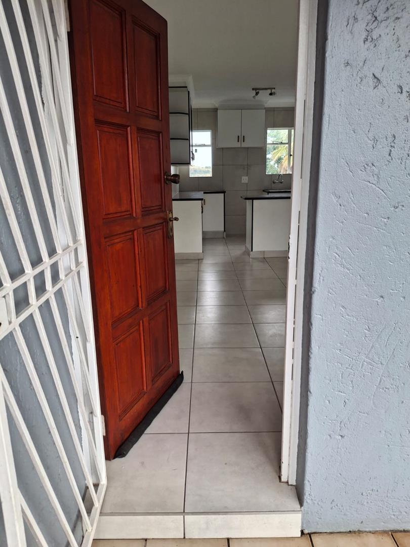 2 Bedroom Property for Sale in Linmeyer Gauteng