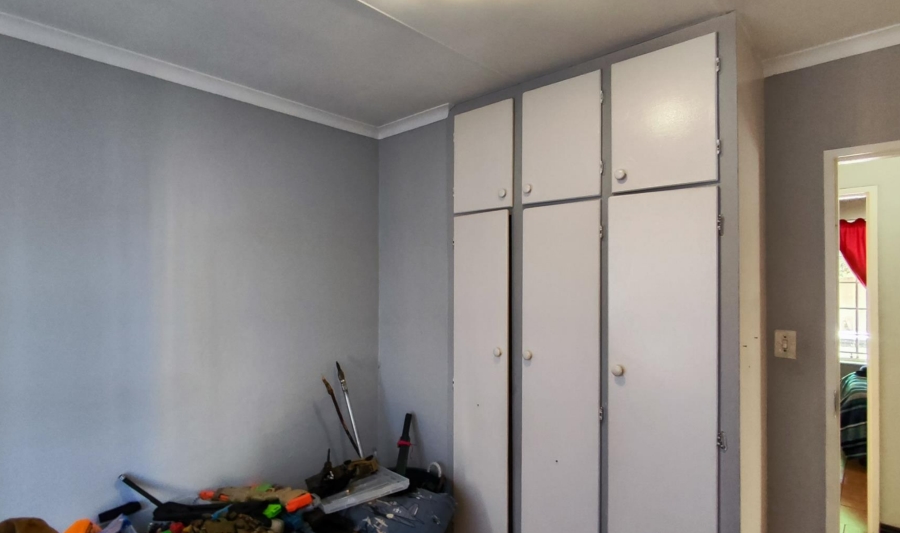 4 Bedroom Property for Sale in Verwoerdpark Gauteng