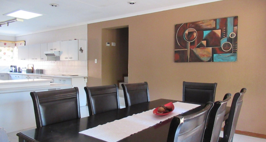 4 Bedroom Property for Sale in Bassonia Gauteng