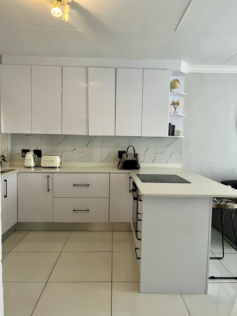 2 Bedroom Property for Sale in Honeydew Gauteng