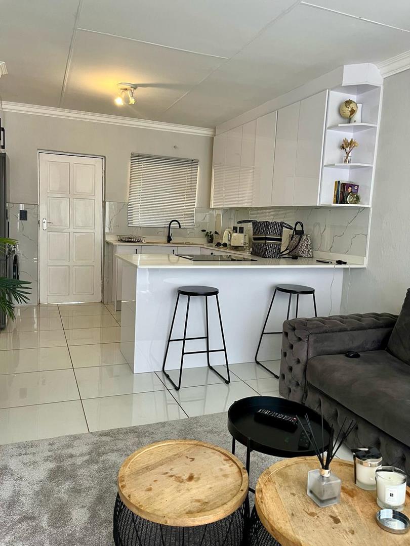 2 Bedroom Property for Sale in Honeydew Gauteng