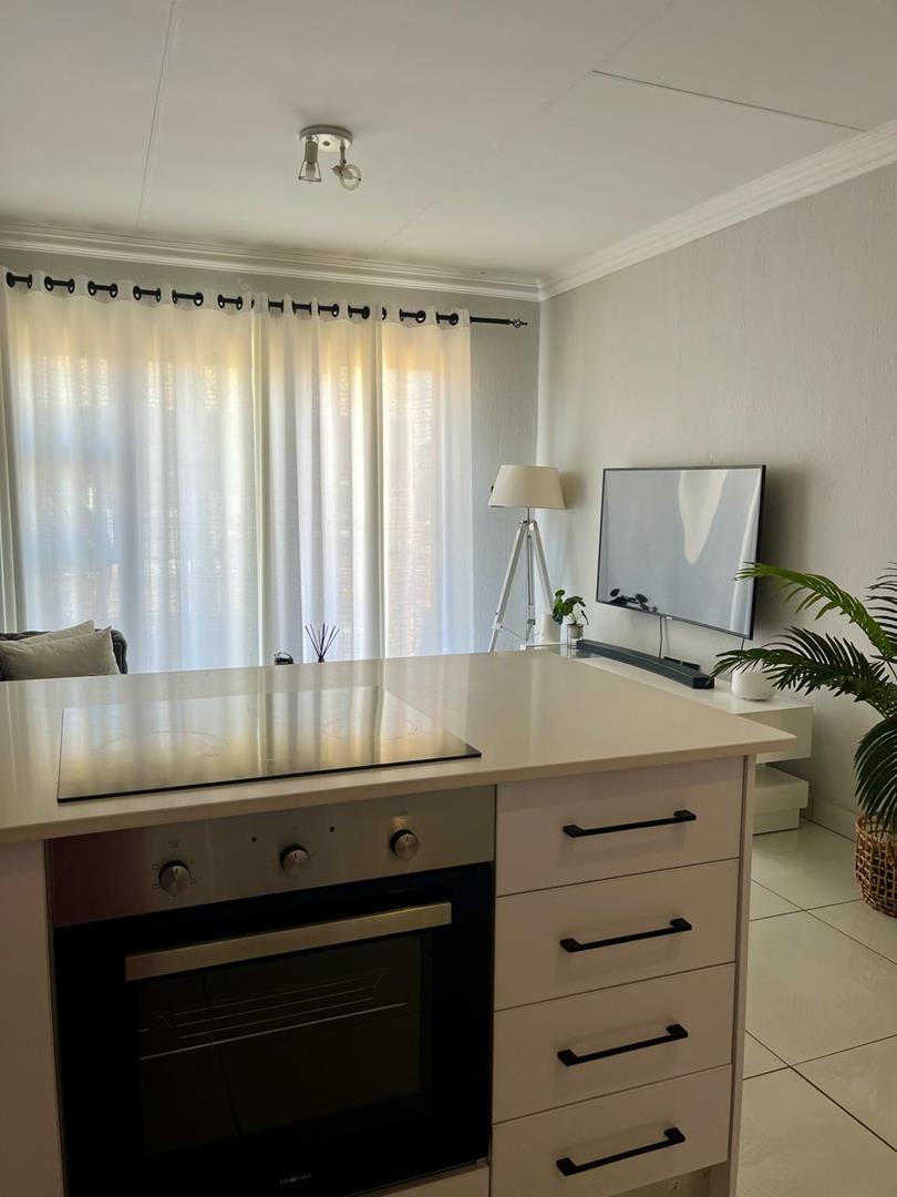 2 Bedroom Property for Sale in Honeydew Gauteng