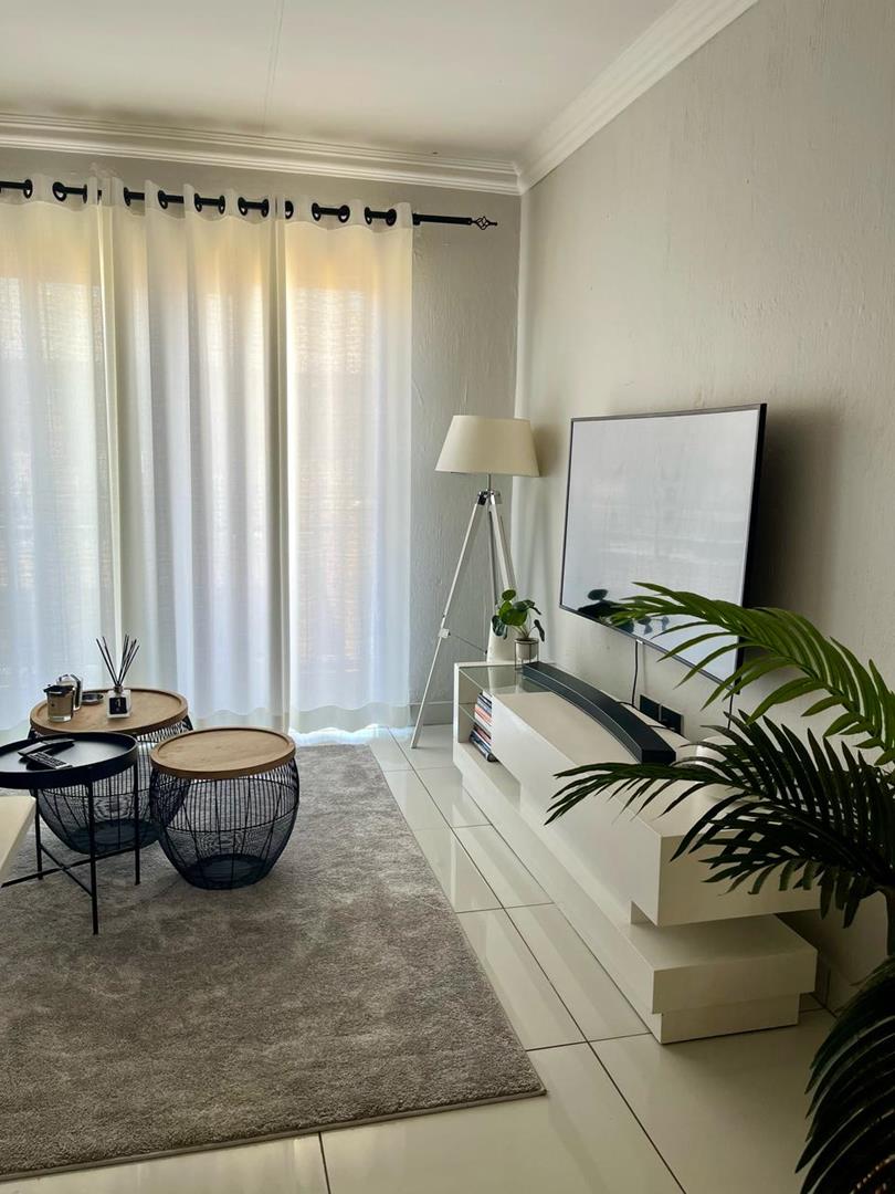 2 Bedroom Property for Sale in Honeydew Gauteng