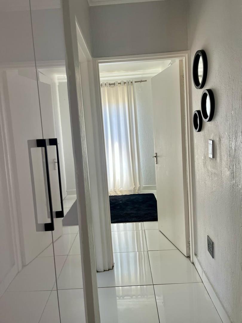 2 Bedroom Property for Sale in Honeydew Gauteng