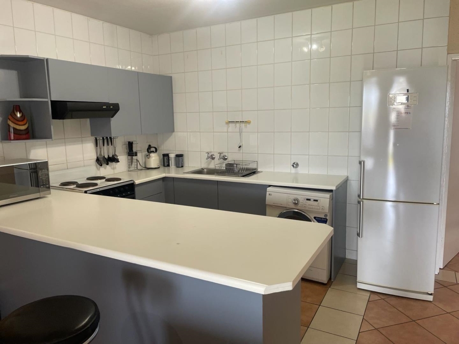 1 Bedroom Property for Sale in Benmore Gauteng