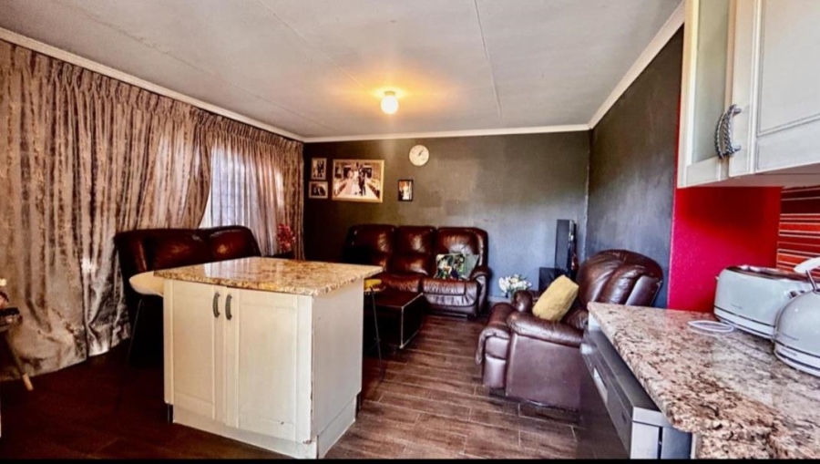 3 Bedroom Property for Sale in Nkwe Estate Gauteng