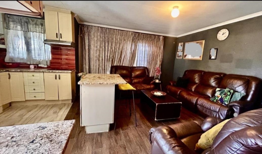 3 Bedroom Property for Sale in Nkwe Estate Gauteng