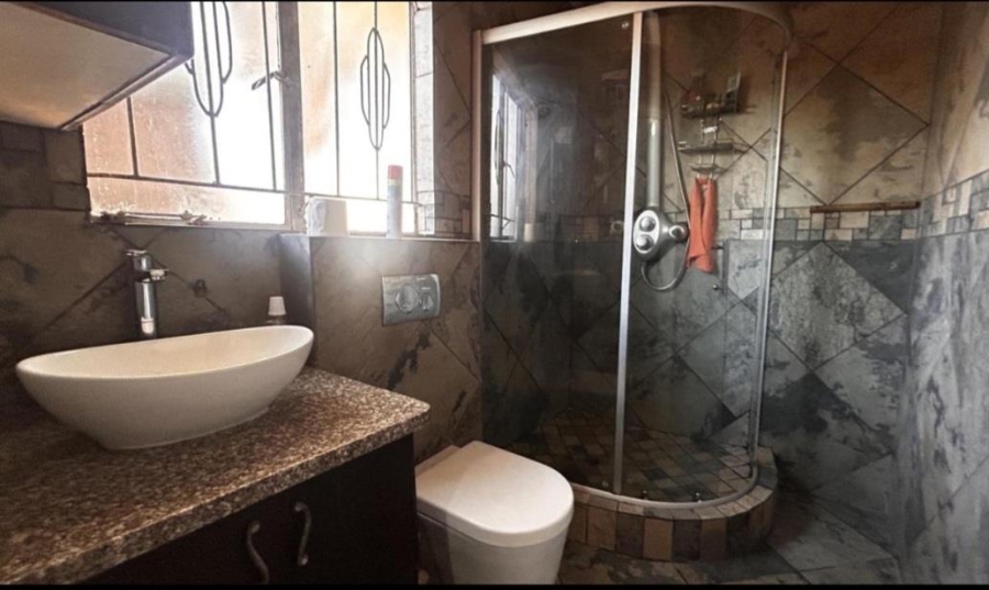 3 Bedroom Property for Sale in Nkwe Estate Gauteng