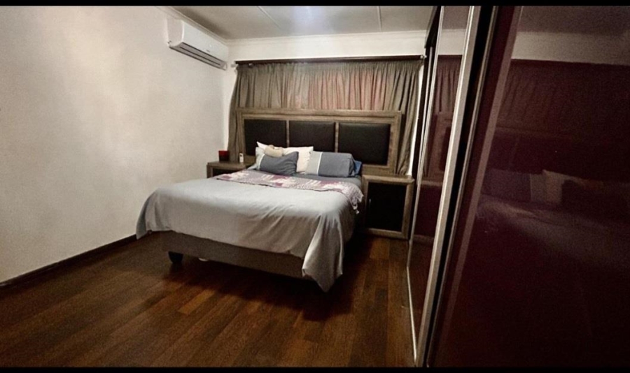 3 Bedroom Property for Sale in Nkwe Estate Gauteng