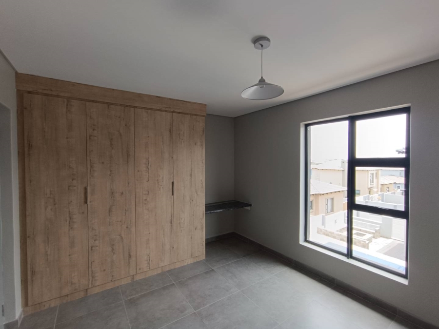 4 Bedroom Property for Sale in Rua Vista Gauteng