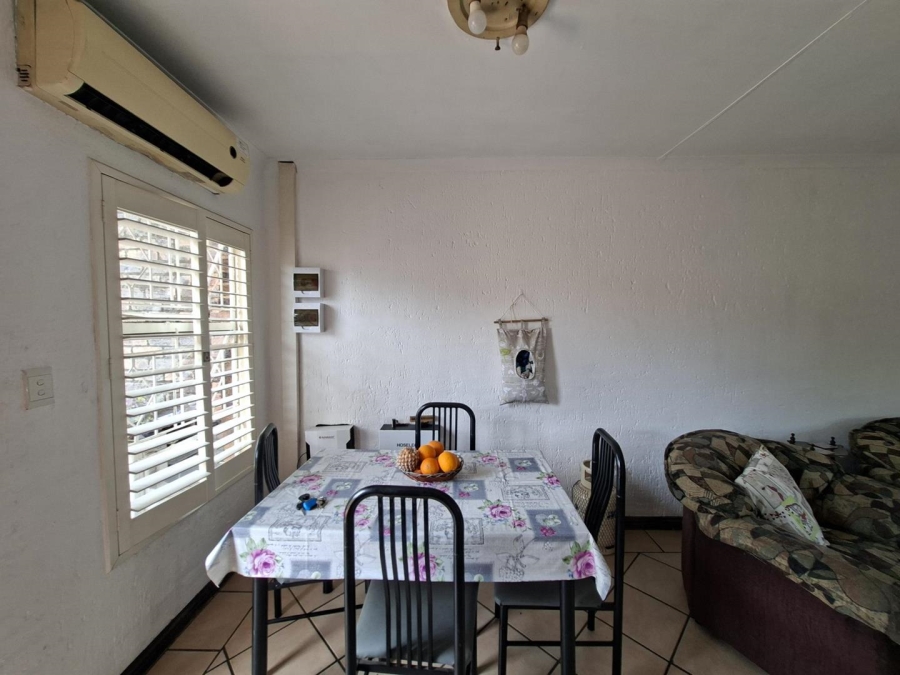 To Let 3 Bedroom Property for Rent in Buccleuch Gauteng