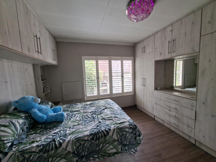 To Let 3 Bedroom Property for Rent in Buccleuch Gauteng